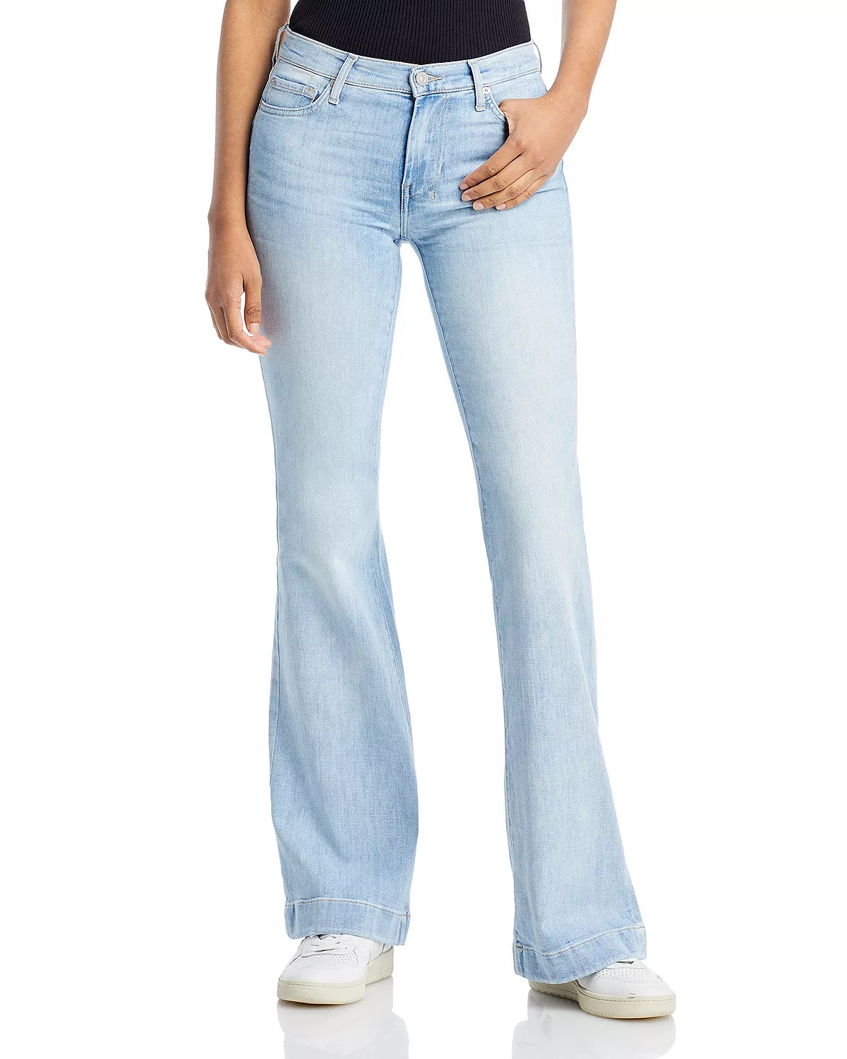 Front picture of a model wearing the 7 For All Mankind Dojo LH Rosemary - CT Grace