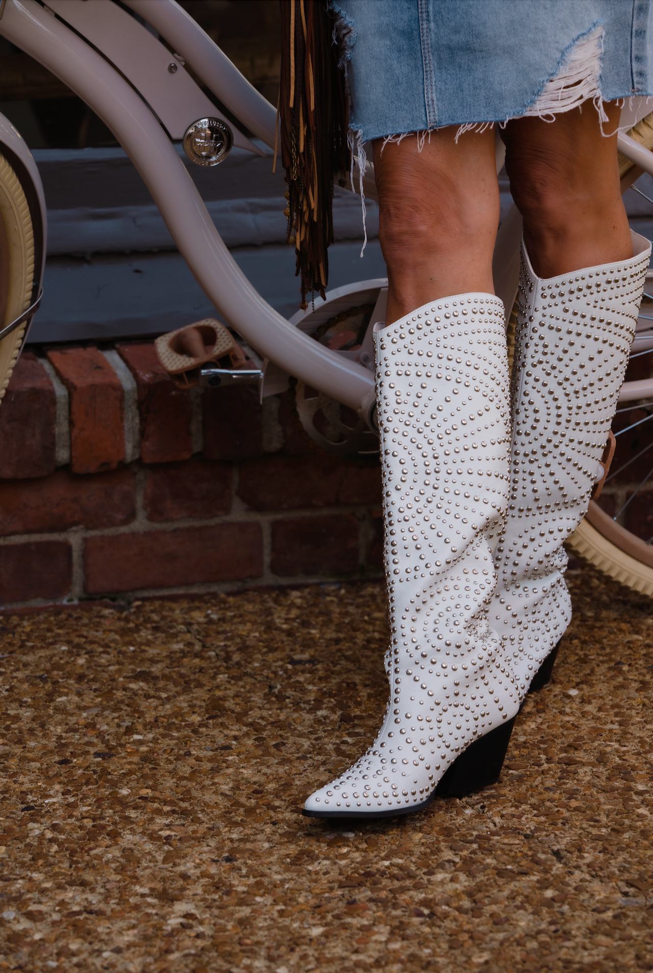 Billini Zachariah White Boots