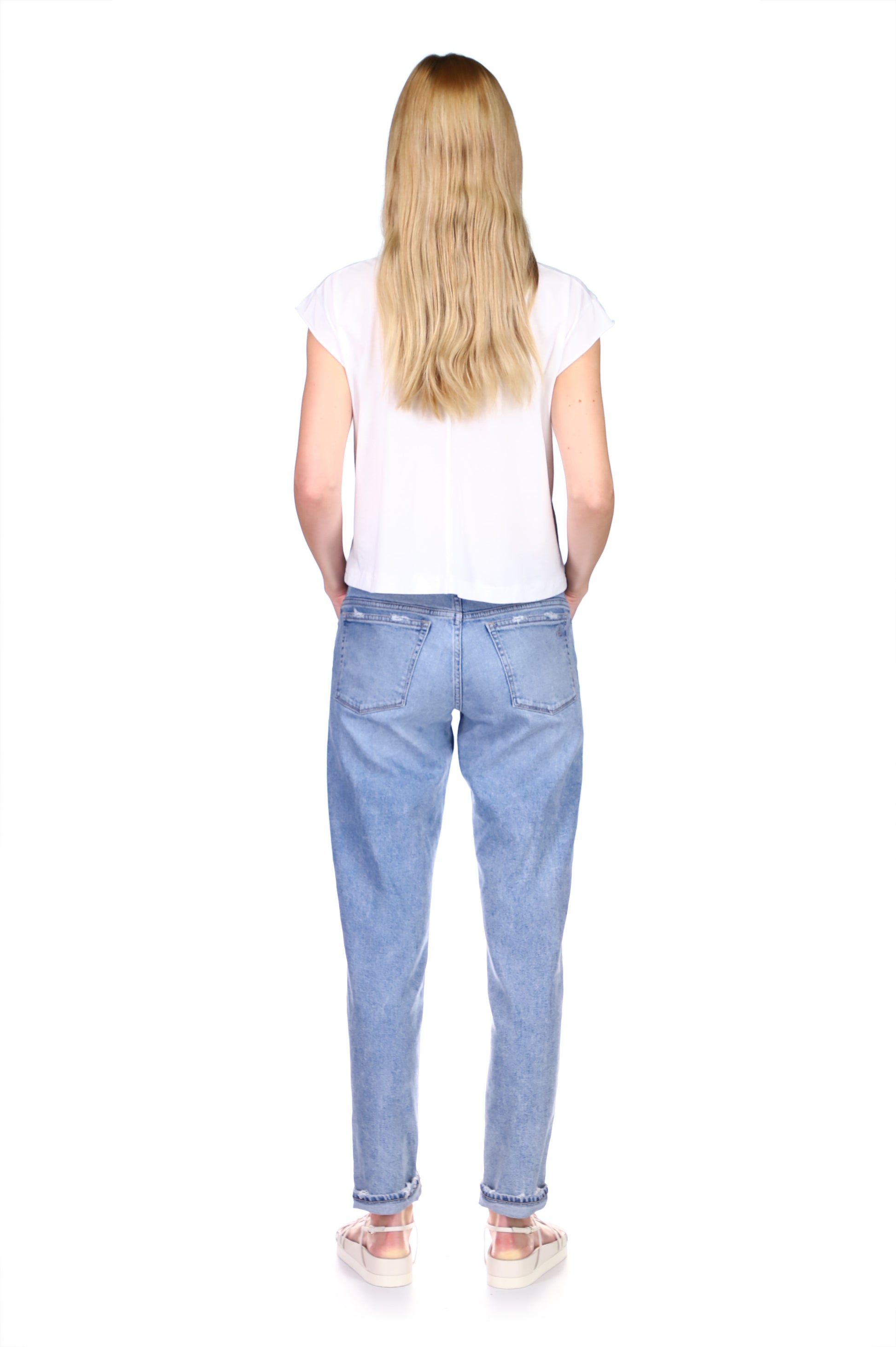 Back Picture of a model wearing the DL 1961 Riley Boyfriend Straight - CT Grace