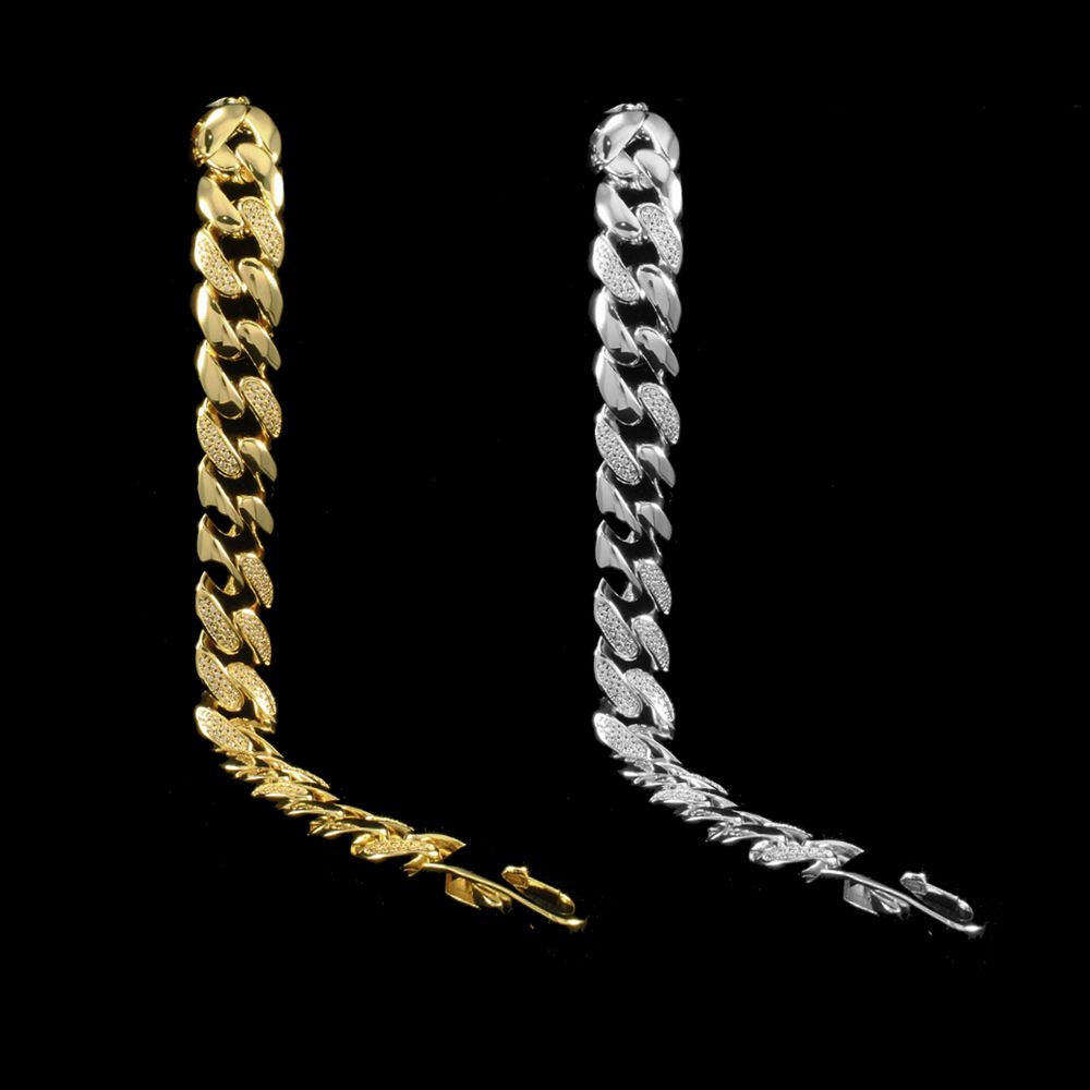 BE-JE Designs Shiny Silver Chain Link Bracelet